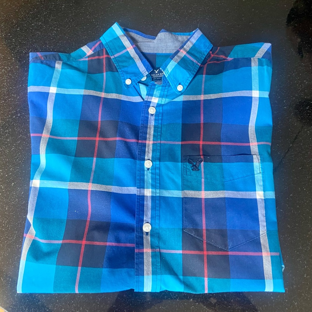 American Eagle button down shirt